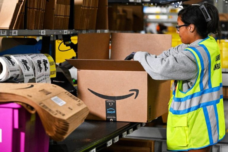Amazon slashes another 16,000 jobs